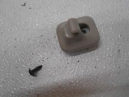2013-2014 Ford Fusion Sunvisor Sun Visor Left Or Right With Screw - $21.99