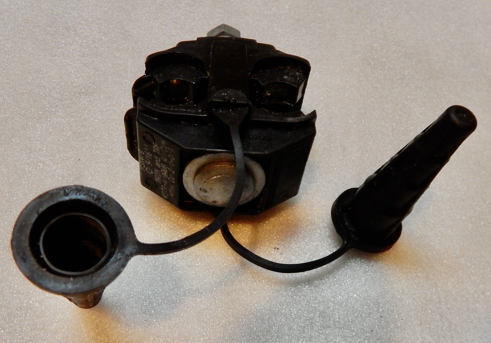 Simel P3X4/0 INSULATION PIERCING CONNECTORS 4 AWG-4/0 AWG 9/16 Main &Tap 288N