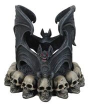 Gothic Cathedric Twin Bats On Graveyard of Skulls Candle Or Wine Bottle ... - €30,25 EUR