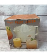 Vintage Dazey Fruit Juicer Model FJ-28 Electric Juice Citrus Appliance 2... - €42,83 EUR Vintage Dazey Fruit Juicer Model FJ-28 Electric Juice Citrus Appliance 2... - €42,83 EUR