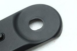 2005-2007 MERCEDES W203 C350 C230 FRONT RIGHT SEAT SIDE PLASTIC COVER TRIM H1102 image 2
