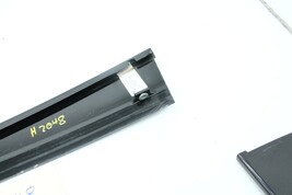 2004-2006 VOLKSWAGEN PHAETON REAR LEFT DOOR EXTERIOR B PILLAR TRIM COVER H2048 image 9