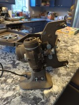 Bell &amp; Howell Regent Design 122 Model L 8mm Film Projector w/ Case - £39.51 GBP