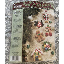 Bucilla Mary Engelbreit Mary&#39;s Wreath Felt Christmas Ornaments Making Kit NEW - $82.23