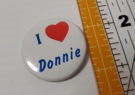 NKOTB Vtg I ❤ DONNIE 1.5&quot; Round Button Pin 80s new kids on the block - £10.97 GBP