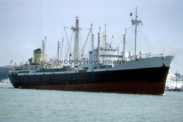 SQ0532 - Italian Cargo Ship - Isarco , built 1955 - photograph 6x4 - £1.99 GBP