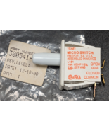 NEW Honeywell MicroSwitch 1DM1 Snap Action Switch Plunger Actuator SPDT 10A - $278.20 MXN