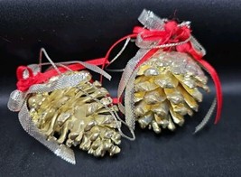 Vintage set of Prosperity Tree Farms Silver Dipped Real Pine Cone Ornaments - £35.01 GBP
