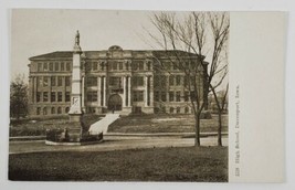 Davenport Iowa View of High School and Soldiers Monument c1910 Postcard S5 - £3.82 GBP