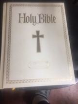 Nelson Family Holy Bible The New American Bible Red Letter Edition Illustrated - £20.11 GBP