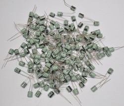 Lot of 150 Radial Electrolytic Capacitor 100uF 10v 6.5mm Dia X 7.3mm Length - $36.62