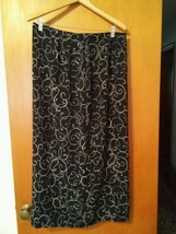 015 Womans Josephine Chaus Size 16 Long Skirt Black W/ White Swirl Designs - £11.79 GBP