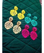 Tropical Leaves Multi-colored Earrings 4-Pairs/Set New - $28.96