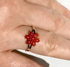 German  RED no dye coral  Flower ring 333 yellow gold ring - £241.69 GBP