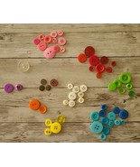 Bag of 61 Plastic Buttons ~ Multicolored ~ Various Sizes ~ Decorative Bu... - $28.06 CAD