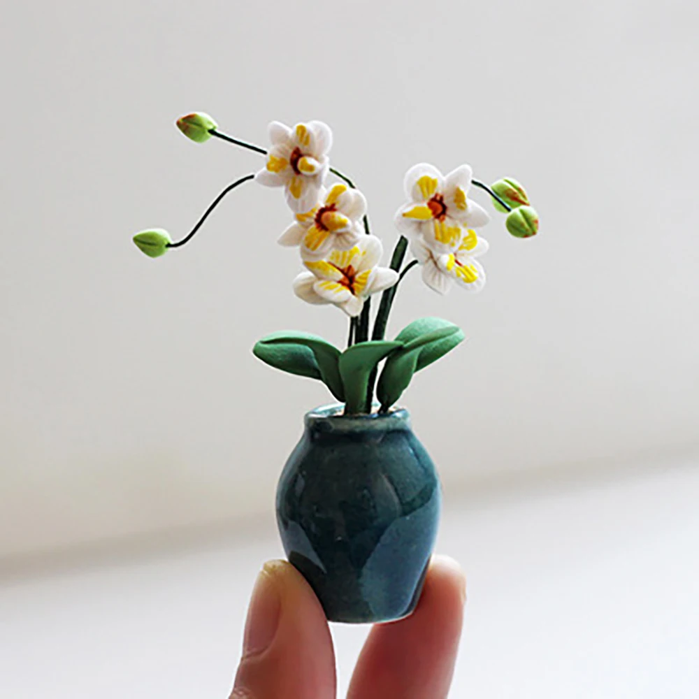 1/12 Doll House Miniature Clay Magnolia Flower Pot Simulation Potted Plants - £13.37 GBP