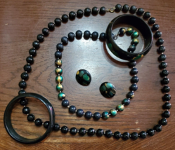 Vtg 80s Black, Green, &amp; Gold Lucite/Plastic Bead Necklaces &amp; Post Earrings 1980s - £10.34 GBP