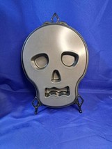 Wilton Skull / Day of the Dead Skeleton Cake Non-Stick Pan Mold - $17.75