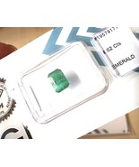 IGI sealed and certificied Emerald Gemstone - authentic gems - zilver kist - $800.00
