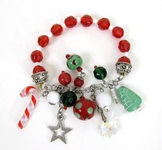 Red Bead Stretch Bracelet Glass Christmas Charms Candy Cane Tree Star - $14.84