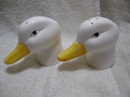 Vintage Collectible DUCK Salt and Pepper Shakers-Farm House-Hunt-Cabin-C... - £18.04 GBP