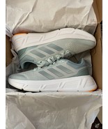 BNIB Adidas Questar Women&#39;s Running Shoes, GZ0617, Pick Size - $102.90 CAD