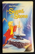 Walt Disney&#39;s Classic The Sword in the Stone (Clamshell VHS, 1998) - £3.15 GBP