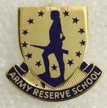 Vintage Military DUI Pin US Army Reserve School D-21 Made in USA - £7.25 GBP