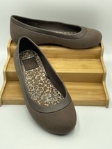 Crocs 16203 Women&#39;s Brown Mammoth Ballet Flats Size 6 Leopard Soft Footbeds - £11.02 GBP