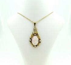 14k Yellow Gold Angel Skin Coral / Shell Cameo Lavaliere #J4412 - $321.75