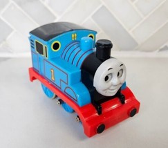 Tomy THOMAS THE TANK Pull-Back Plastic Toy Engine Train Eyes Move 2004 Tested - $13.81