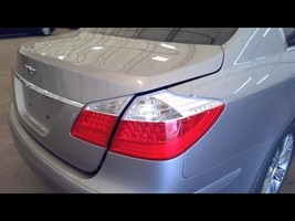 Passenger Tail Light Sedan Quarter Panel Mounted Fits 09-11 GENESIS 52296 image 14
