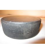 ONE ORIGINAL  Official Black Vegum Made in Slovakia 6 oz Ice Hockey Puck... - $17.74 CAD