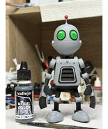 Ratchet &amp; Clank 14CM TALL FIGURE.....HAND PAINTED.....-
show original ti... - $1,719.21 MXN