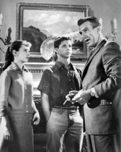 Leave it to Beaver Hugh Beaumont Tony Dow Carol Sydes 11x14 inch photo - £11.77 GBP