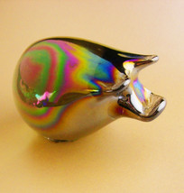 Blown glass pig Paperweight / glass animal / iridescent rainbow - vintage blown  - £43.00 GBP