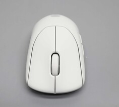 Alienware Pro Wireless Gaming Mouse 570-BBGM - Lunar Light  image 3