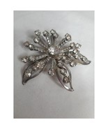 Vintage Silver Rhinestone Petals Brooch Pin Estate Jewelry - $297.41 MXN