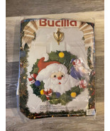 Bucilla - 83028 - Holly Jolly Santa 18&quot; Felt Wreath Kit - Sealed - VTG 1993 - £16.98 GBP