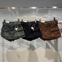 Women&#39;s Fashionable Retro Large Pocket Belt Pantskirt Skirt Denim Shorts - $1,418.45 MXN