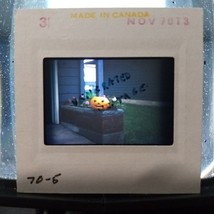 Halloween 1970 Canada Jack-O-Lantern VTG 35mm Found Kodachrome Slide Photo - £8.07 GBP