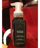 BATH &amp; BODY WORKS MAHOGANY TEAKWOOD GENTLE &amp; CLEAN FOAMING HAND SOAP 8.7... - $279.60 MXN