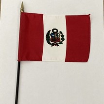 New Peru Mini Desk Flag - Black Wood Stick Gold Top 4” X 6” - £3.99 GBP