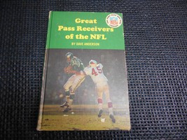 Old Vtg 1966 Book Great Pass Receivers Of The Nfl Ditka Hutson Orr Lavelli - £15.76 GBP