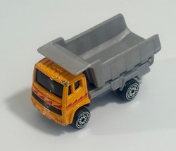 Maisto Tonka Toys Yellow DUMP TRUCK Diecast Plastic Truck Car 1998 - $5.96 CAD