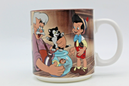 1990 Walt Disney&#39;s Pinocchio Coffee Mug Figaro Geppetto Goldie Scene Vin... - $11.79