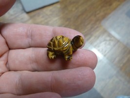 Y-TUR-LA-512) Tigereye TURTLE tortoise carving FIGURINE gemstone baby turtles - £6.86 GBP