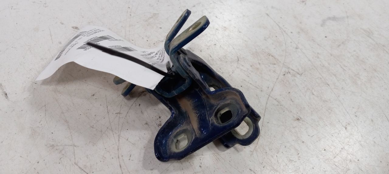 Chevy Cruze Door Hinge Set Left Rear 2011 2012 2013 2014 - $29.84