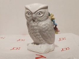 Owl Pin Cushion - Porcelain - $14.20