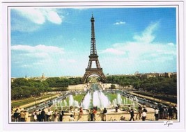 Postcard Eiffel Tower Paris France - £3.11 GBP